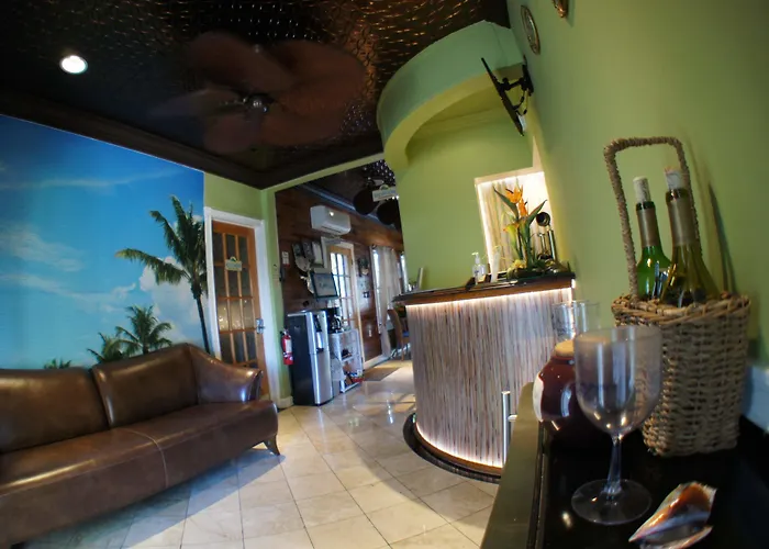 Seascape Tropical (Adults Only)